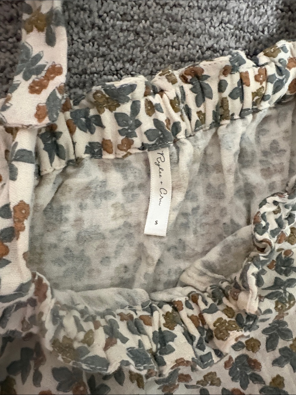 Women’s Rylee & Cru Set - Picture 2 of 3